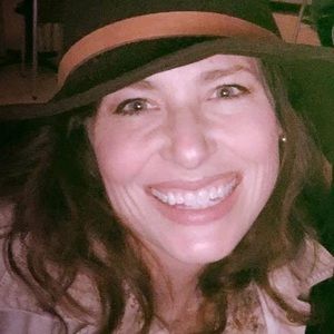 Meet your Posher, Tina